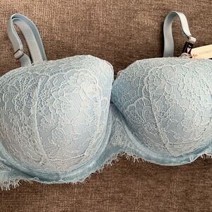 COPY - Victoria’s Secret Dream Angels lined demi bra. Size 38 DDD